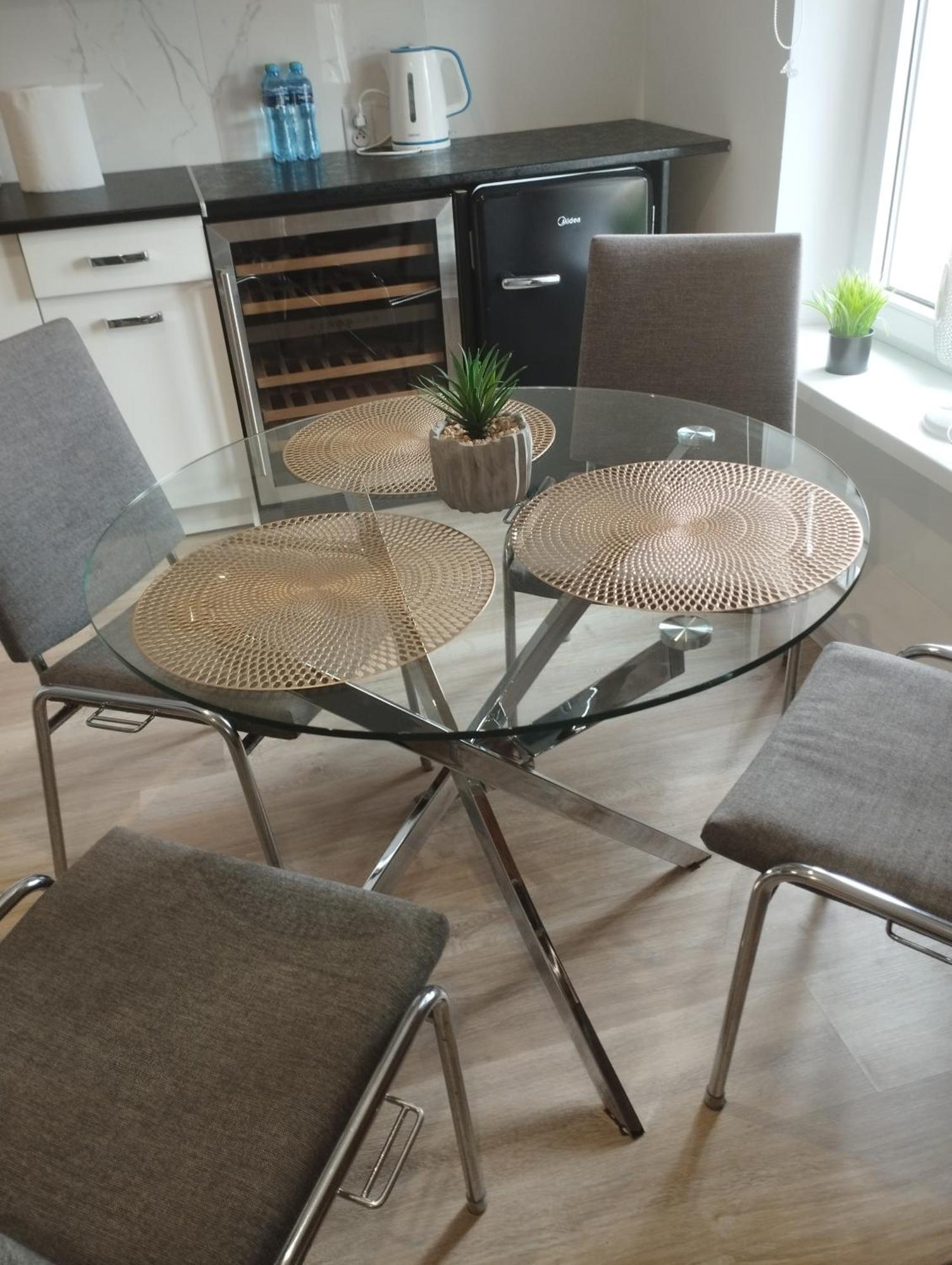 Eye Of The Tiger. W Centrum Mragowa. Apartment Mragowo